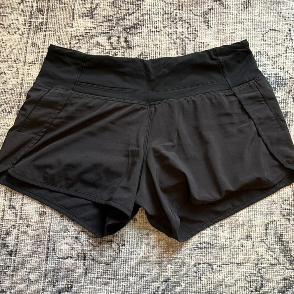Lululemon - Picture 2 of 4